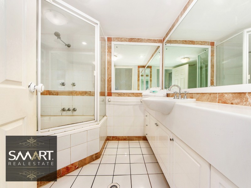 16/4 Northcliffe Terrace, Surfers Paradise QLD 4217