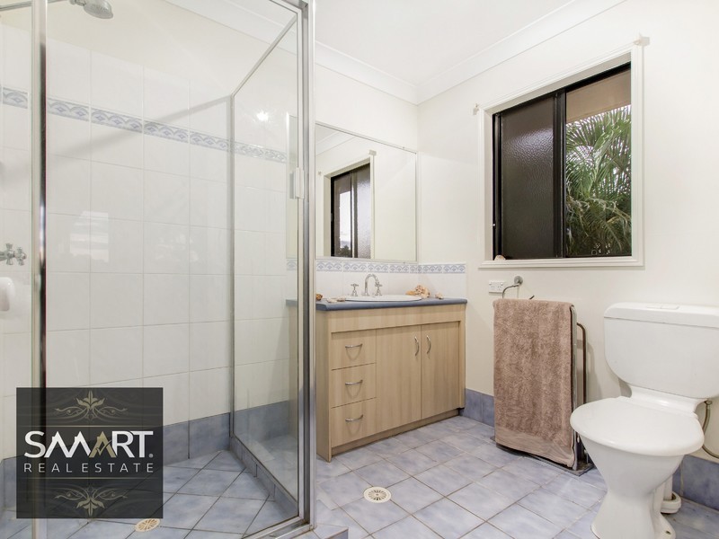 18 Tara Vista Boulevarde, Highland Park QLD 4211