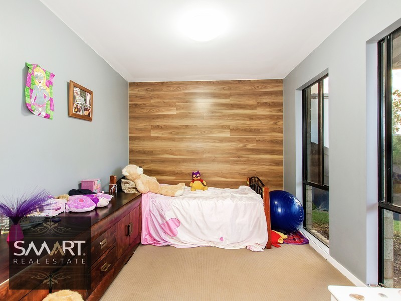 18 Tara Vista Boulevarde, Highland Park QLD 4211