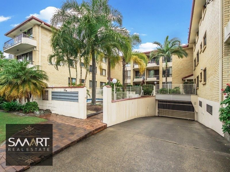 15/26 Stanhill Drive, Chevron Island QLD 4217