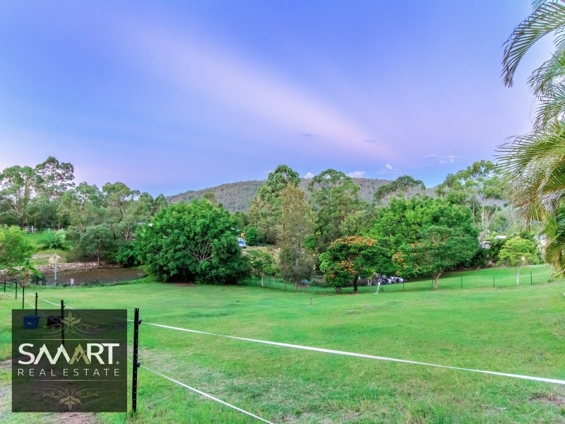 2 Moondance Court, Bonogin QLD 4213