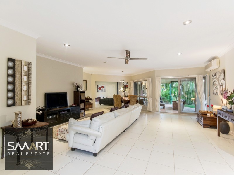 2 Moondance Court, Bonogin QLD 4213