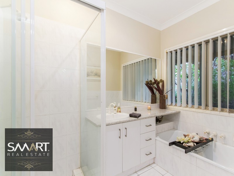 2 Moondance Court, Bonogin QLD 4213