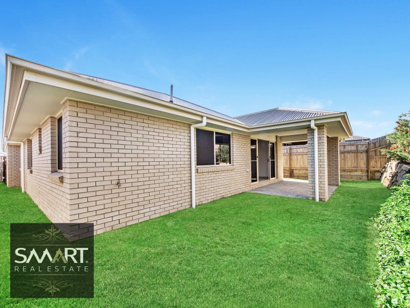 12 Milbrook Crescent, Pimpama QLD 4209