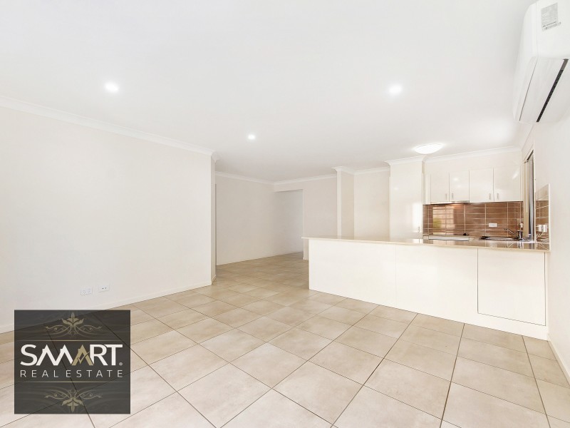 12 Milbrook Crescent, Pimpama QLD 4209