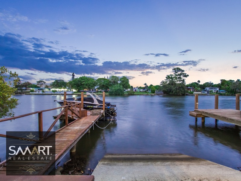 96 Cabana Boulevard, Benowa Waters QLD 4217