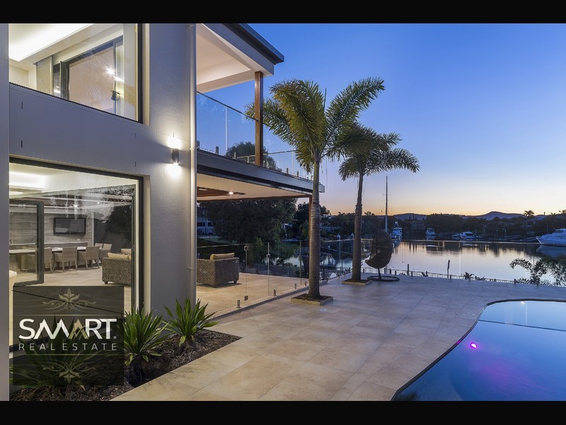 1051 Rosebank Way, Hope Island QLD 4212