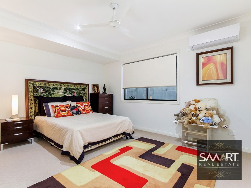 32 Rio Vista Boulevard, Broadbeach Waters QLD 4218