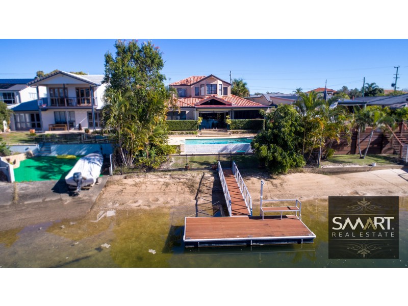 32 Rio Vista Boulevard, Broadbeach Waters QLD 4218