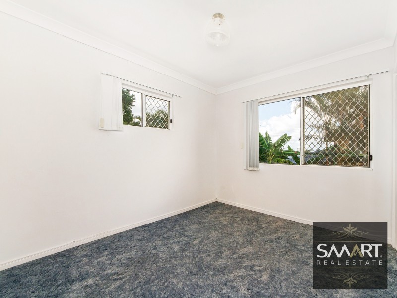 32 Numeralla Avenue, Ashmore QLD 4214