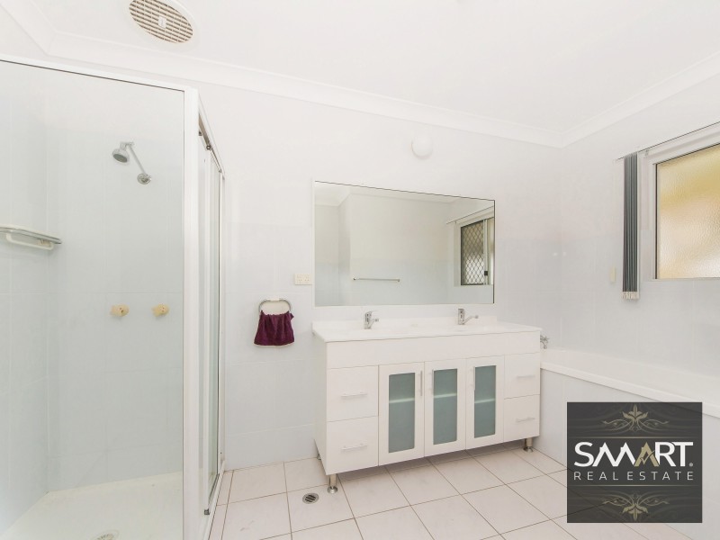 32 Numeralla Avenue, Ashmore QLD 4214