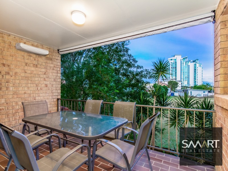 5/32 Imperial Parade, Labrador QLD 4215