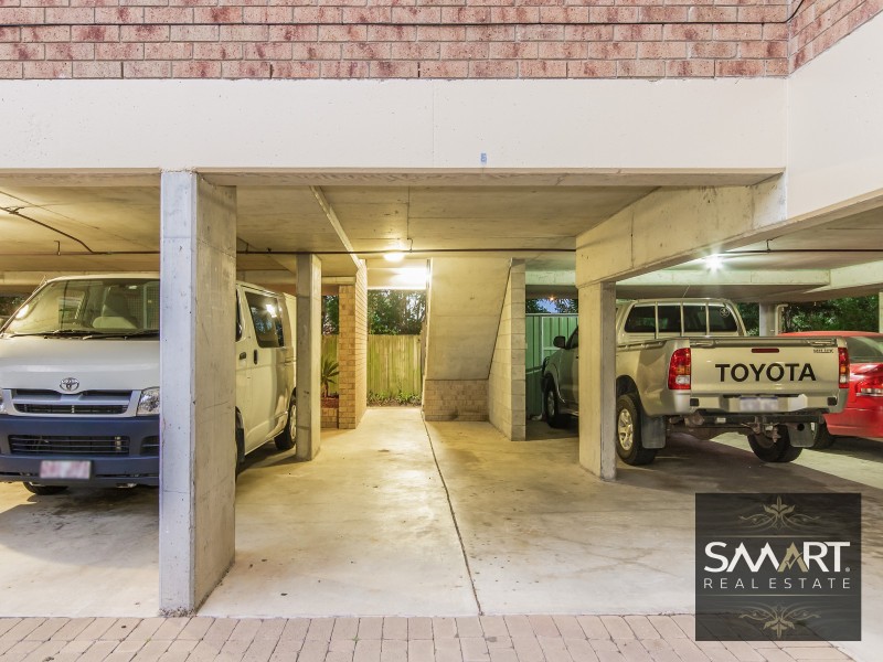 5/32 Imperial Parade, Labrador QLD 4215