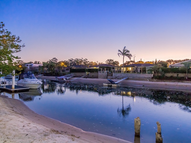 7 Key West, Broadbeach Waters QLD 4218