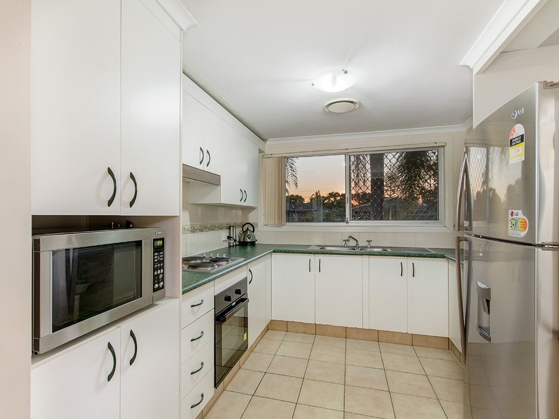 7 Key West, Broadbeach Waters QLD 4218