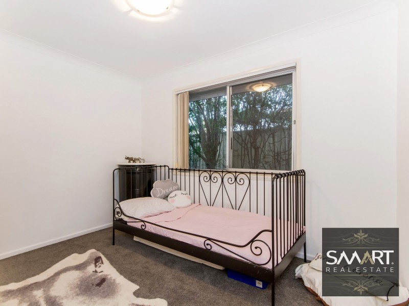 7 Key West, Broadbeach Waters QLD 4218