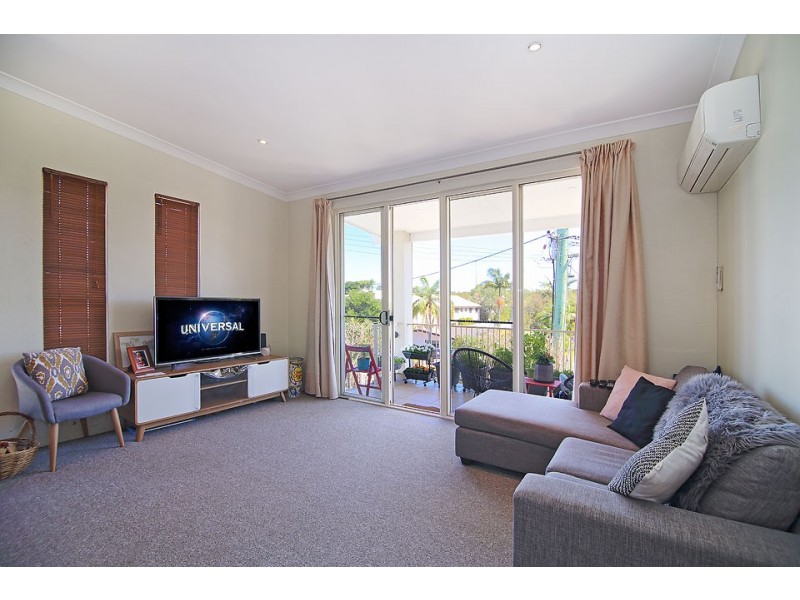 30 Harley Street, Labrador QLD 4215