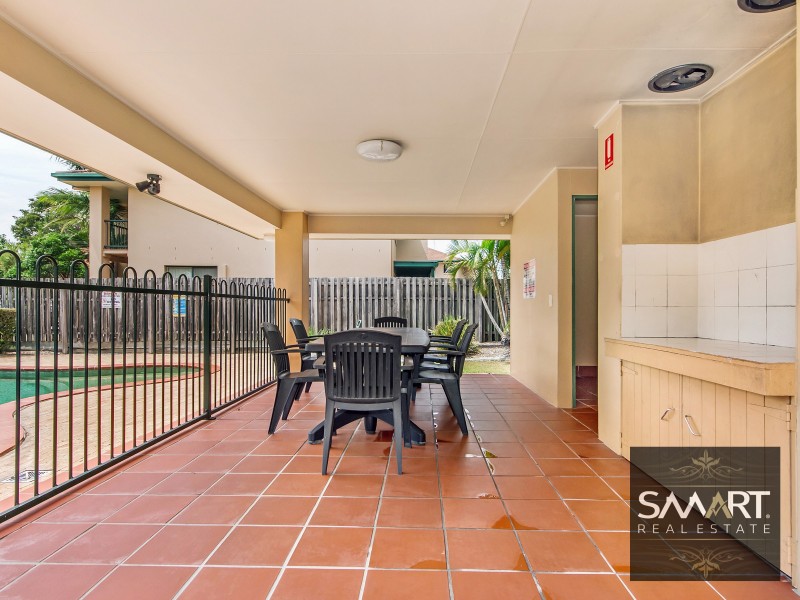 11/156 Greenacre Drive, Arundel QLD 4214