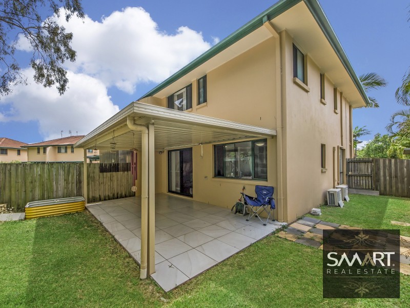 11/156 Greenacre Drive, Arundel QLD 4214