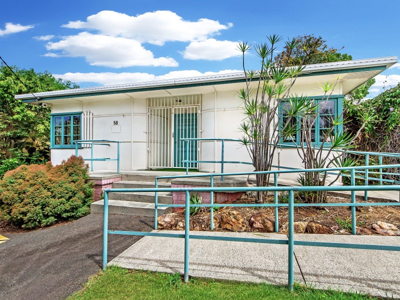 58 Pohlman Street, Southport QLD 4215