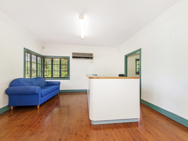 58 Pohlman Street, Southport QLD 4215