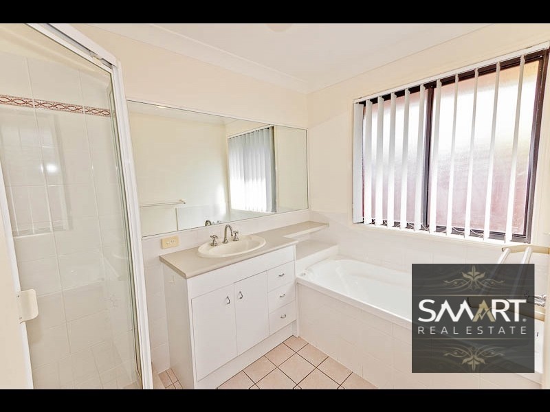 13 Dollar Bird Court, Gilston QLD 4211