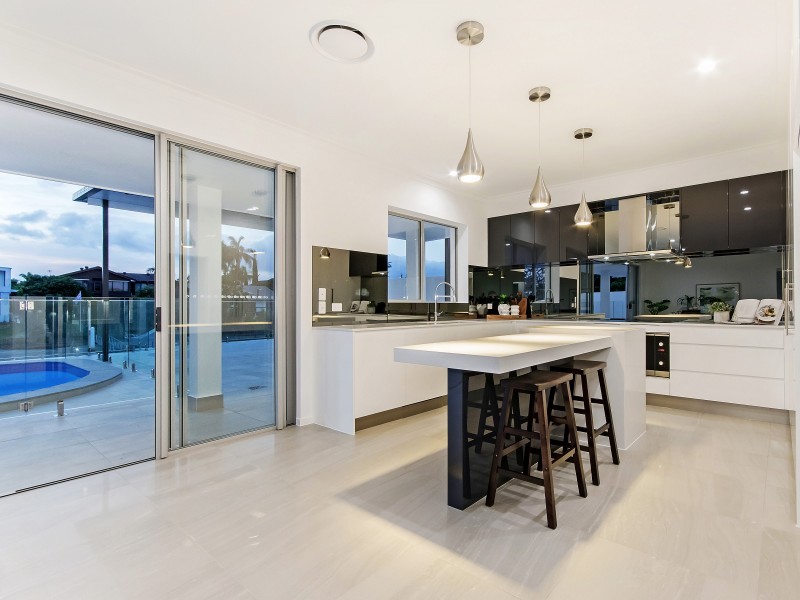 47 Platypus Avenue, Sorrento QLD 4217