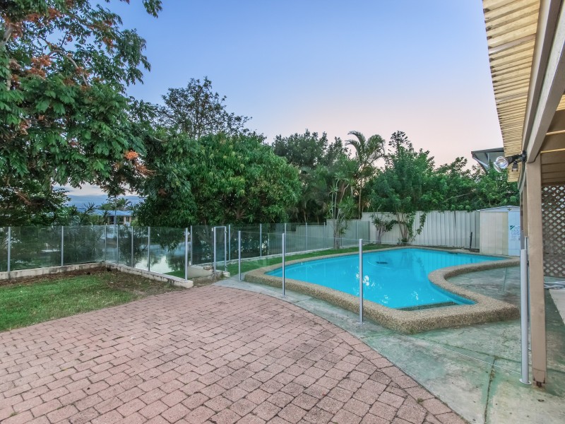 112 Salerno Street, Isle Of Capri QLD 4217