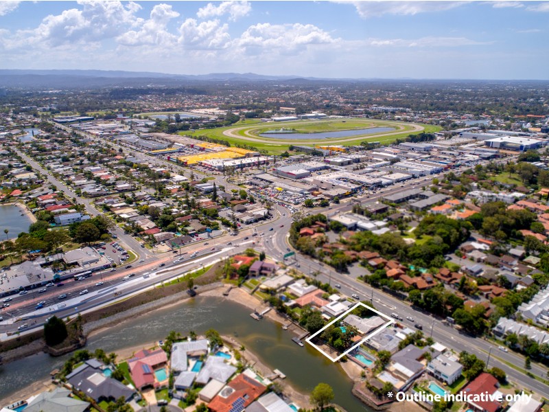 112 Salerno Street, Isle Of Capri QLD 4217