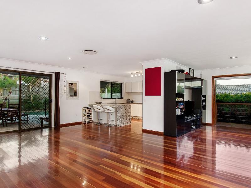 69 Arnold Palmer Drive, Parkwood QLD 4214