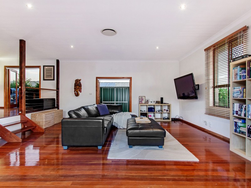 69 Arnold Palmer Drive, Parkwood QLD 4214