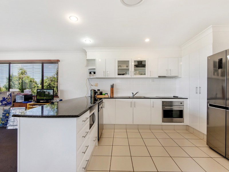 35/2 Ridgeline Way, Highland Park QLD 4211
