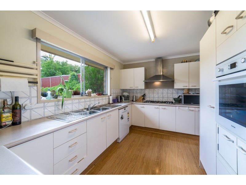 5 Carrabean Avenue, Ashmore QLD 4214