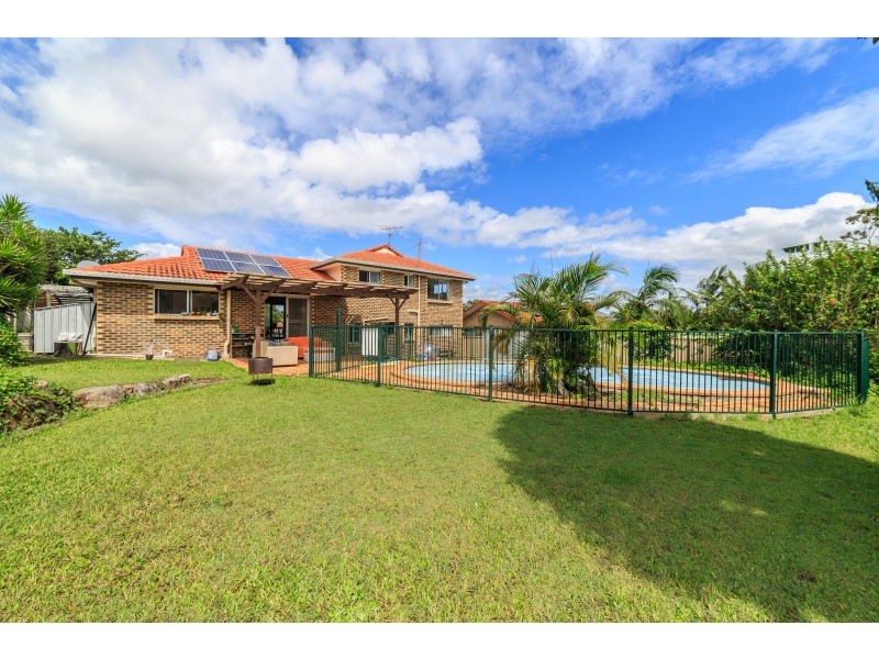 5 Carrabean Avenue, Ashmore QLD 4214