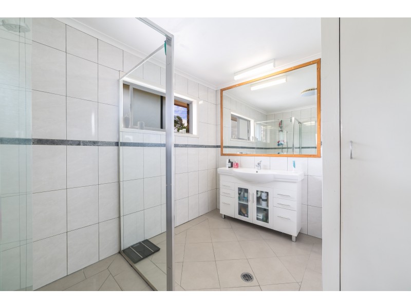 5 Carrabean Avenue, Ashmore QLD 4214