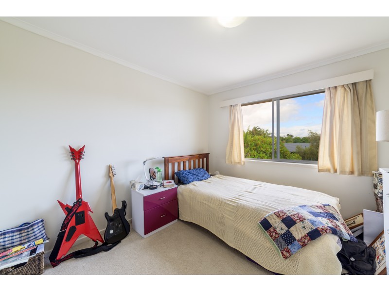 5 Carrabean Avenue, Ashmore QLD 4214