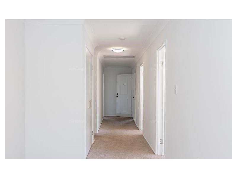 37 Claymore Crescent, Sorrento QLD 4217