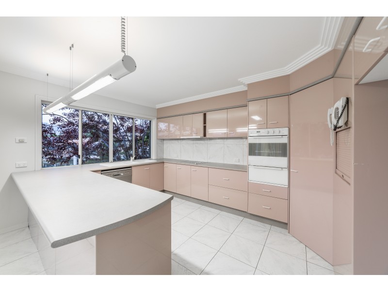 53 Admiralty Drive, Paradise Waters QLD 4217