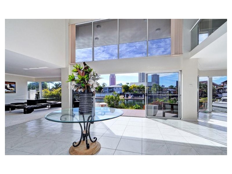 53 Admiralty Drive, Paradise Waters QLD 4217
