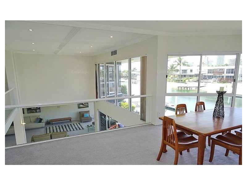 53 Admiralty Drive, Paradise Waters QLD 4217