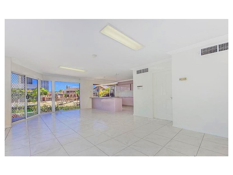 53 Admiralty Drive, Paradise Waters QLD 4217