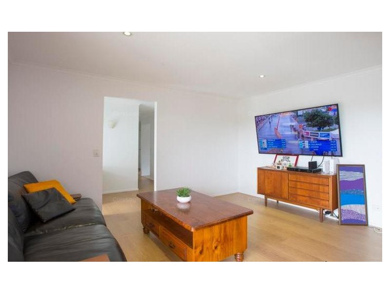 36 Numeralla Avenue, Ashmore QLD 4214