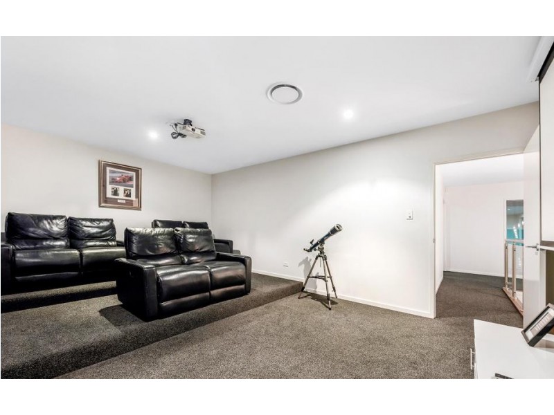 204 San Fernando Drive, Worongary QLD 4213