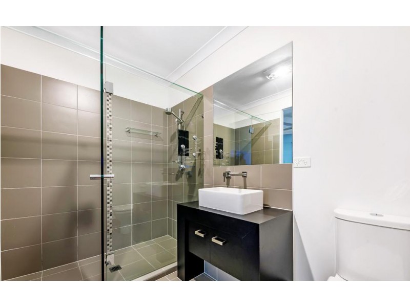 204 San Fernando Drive, Worongary QLD 4213