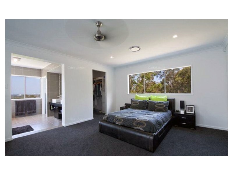 204 San Fernando Drive, Worongary QLD 4213