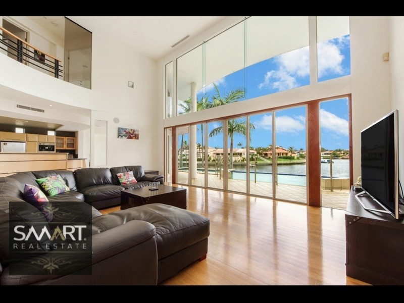 21 Montego Court, Mermaid Waters QLD 4218