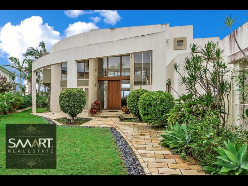 21 Montego Court, Mermaid Waters QLD 4218