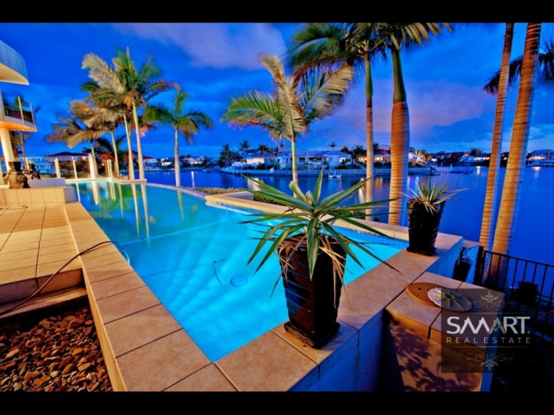 21 Montego Court, Mermaid Waters QLD 4218