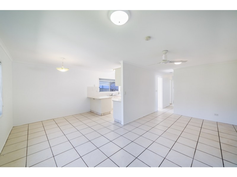 17 Sungold Avenue, Southport QLD 4215