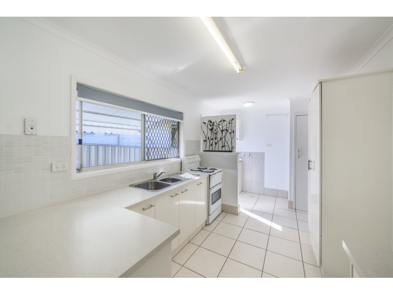 17 Sungold Avenue, Southport QLD 4215